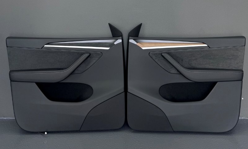 Interior Suede Alcantara Wrap - Irvine 2025